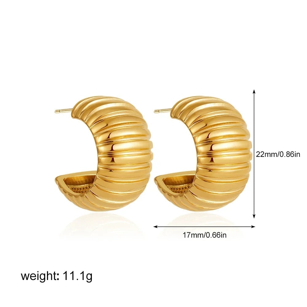 Chunky Ribbed Croissant Hoops