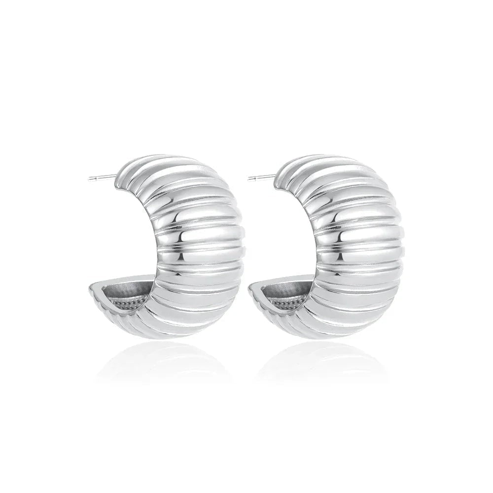 Chunky Ribbed Croissant Hoops